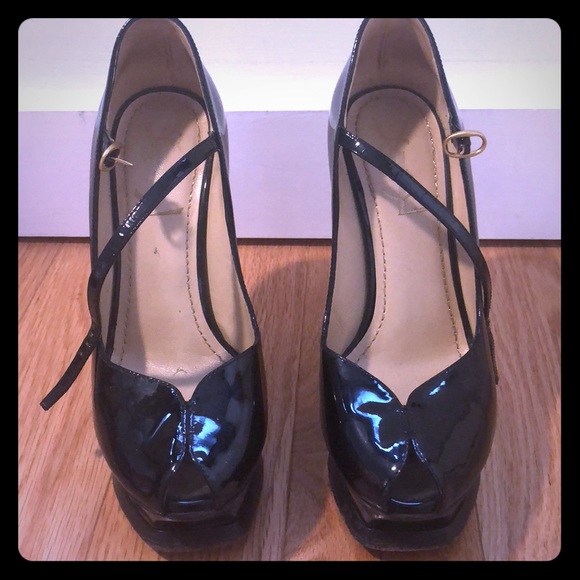 YSL black platform pumps size 5.5 like new
